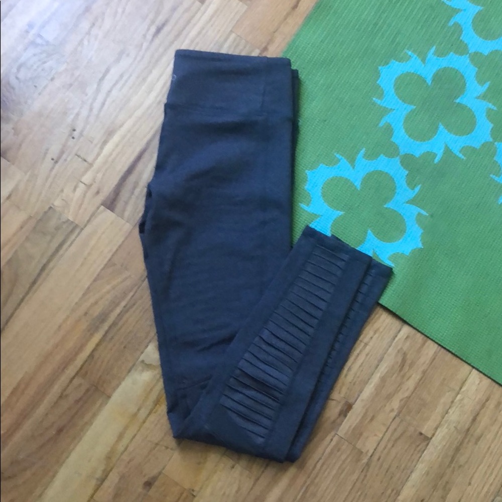 ALO Yoga Moto Leggings